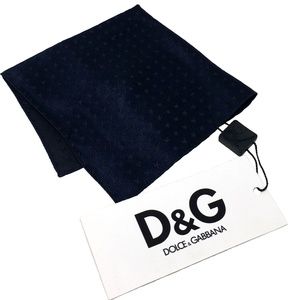 NWT Dolce & Gabbana D&G Navy Silk Pocket Square